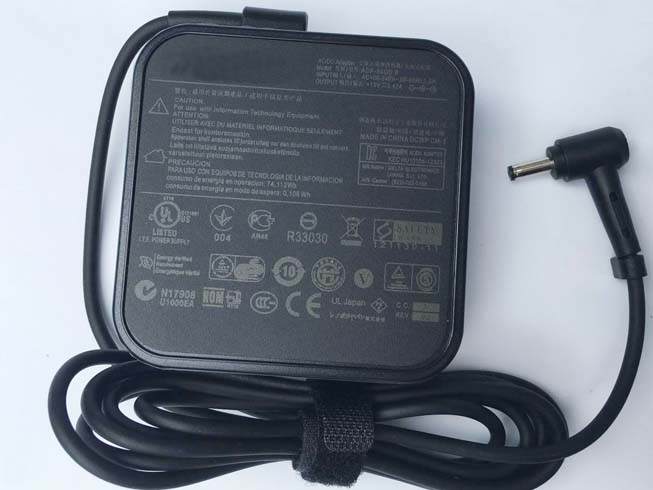 0A001-00330100 chargeur pc portable / AC adaptateur