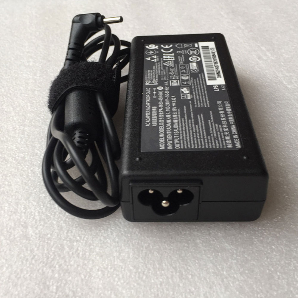 EAY65249101 chargeur pc portable / AC adaptateur