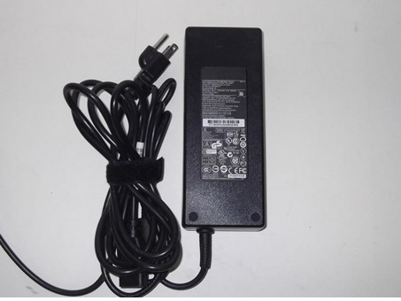 TPC-BA521 chargeur pc portable / AC adaptateur